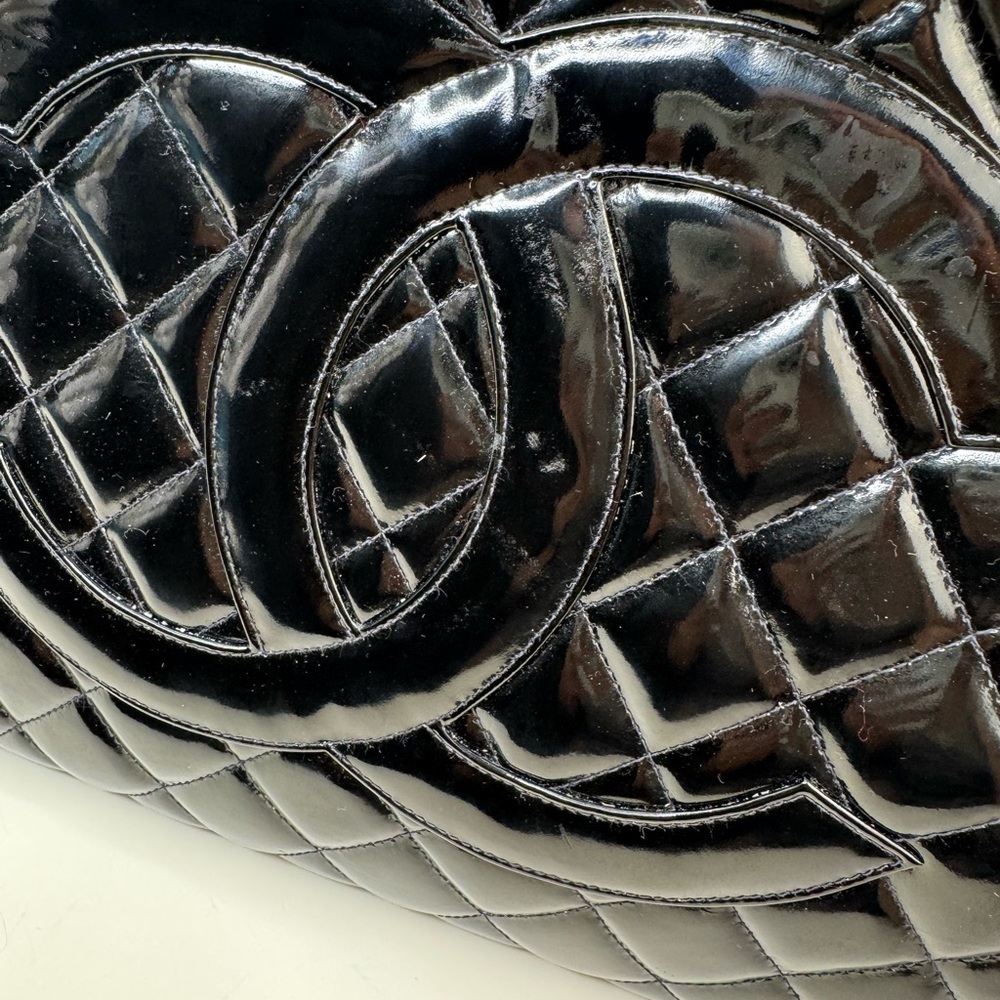 Chanel Timeless Patent Tote - Picture 7 of 12